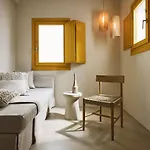 Grystal Properites * Mykonos Town